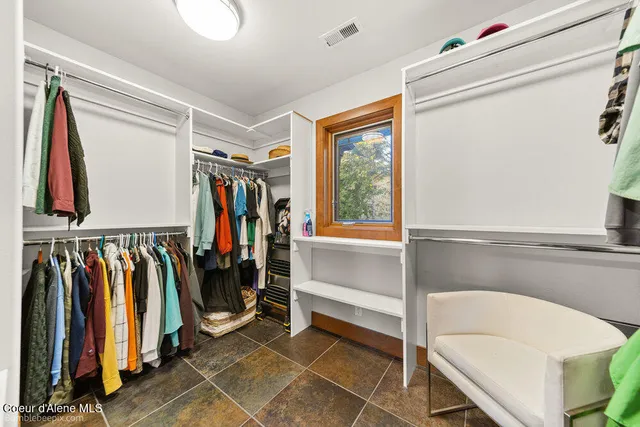 $3,100,000 | 8817 West Riverview Drive, Coeur D'Alene, ID 83814