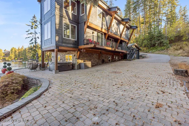 $3,100,000 | 8817 West Riverview Drive, Coeur D'Alene, ID 83814