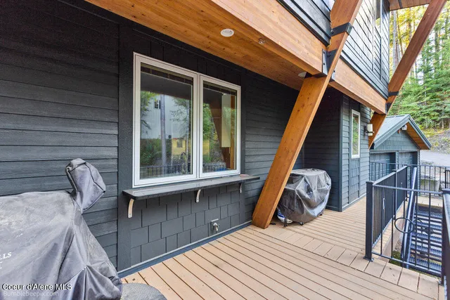 $3,100,000 | 8817 West Riverview Drive, Coeur D'Alene, ID 83814