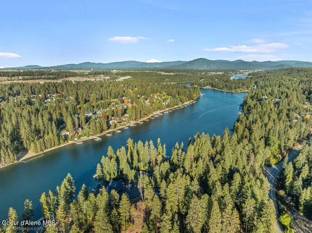 $3,100,000 | 8817 West Riverview Drive, Coeur D'Alene, ID 83814
