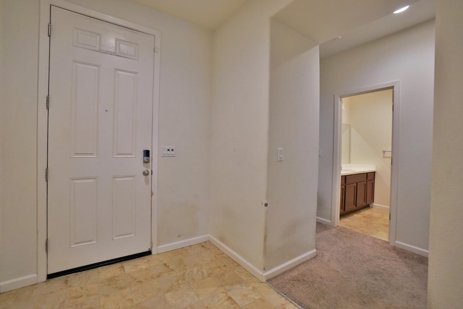 559 Ivory Street Lemoore, CA 93245 - Photo 8 of 59