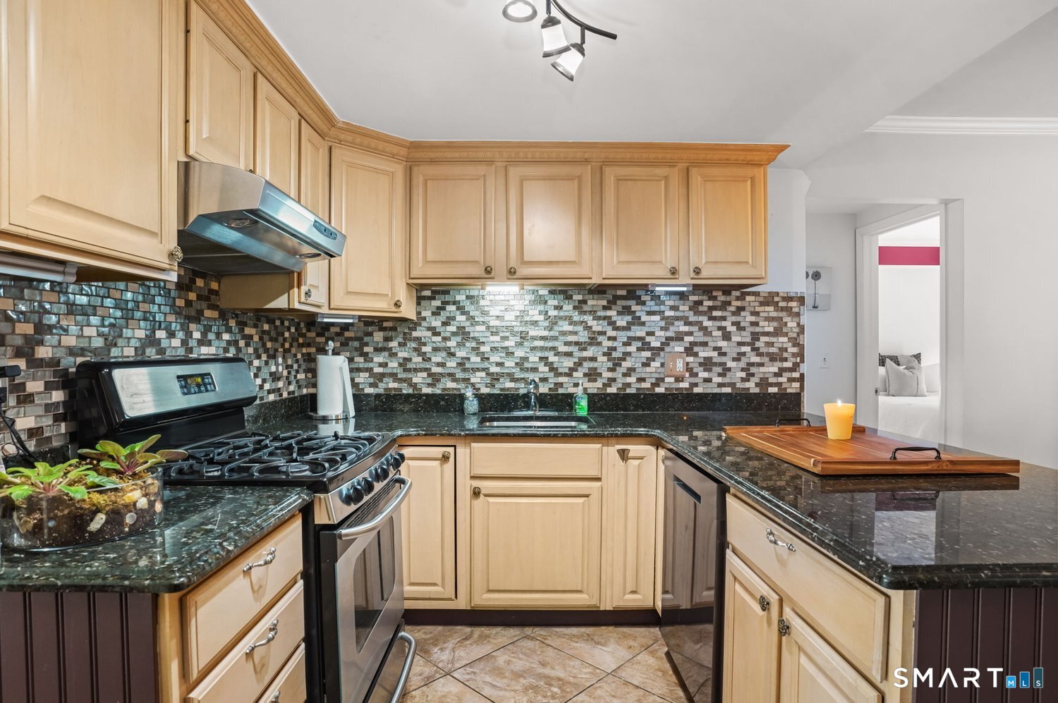 1416 Windward Road, Unit 1416 Milford, CT 06461 - Photo 12 of 34