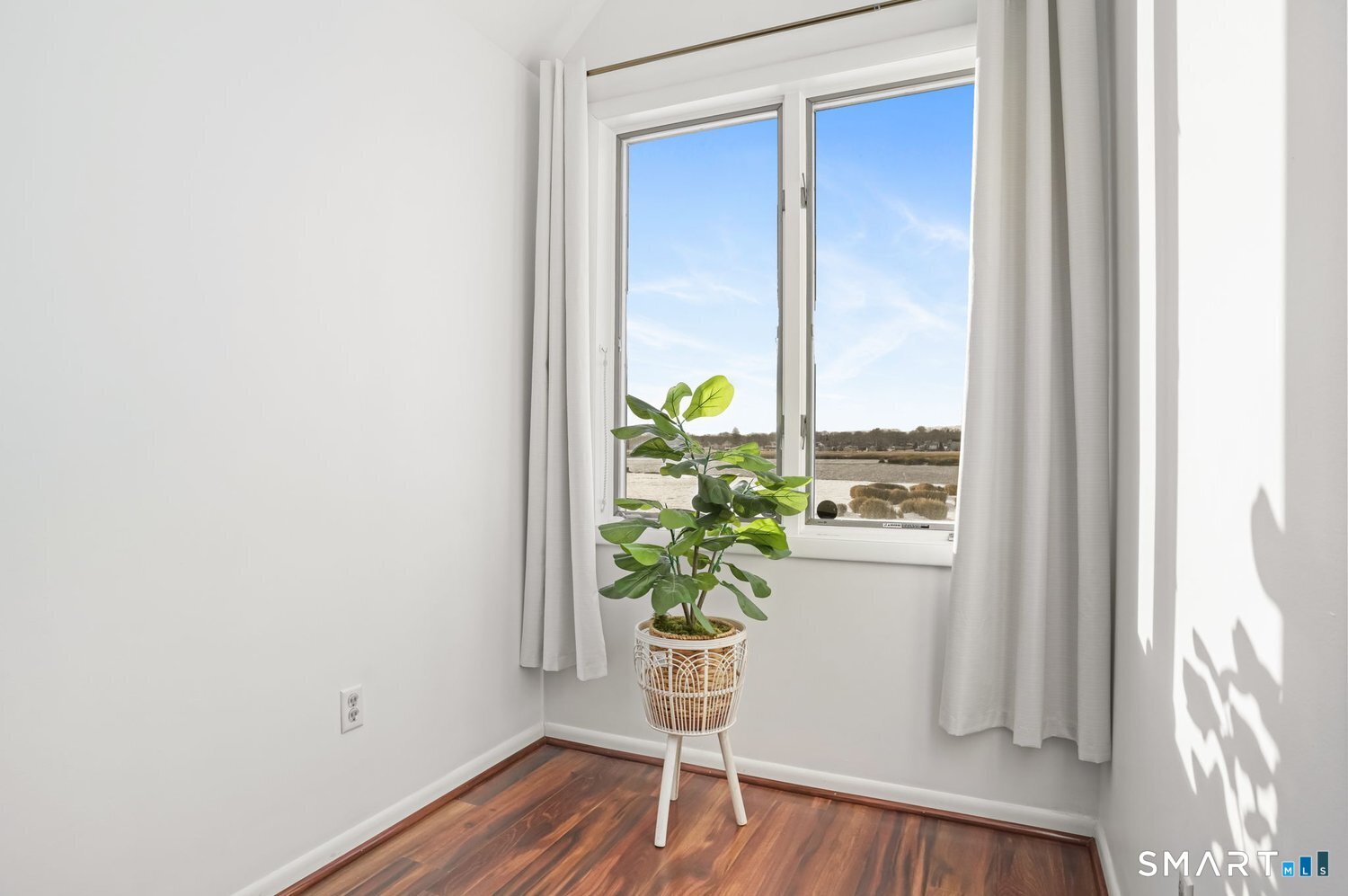 1416 Windward Road, Unit 1416 Milford, CT 06461 - Photo 17 of 34