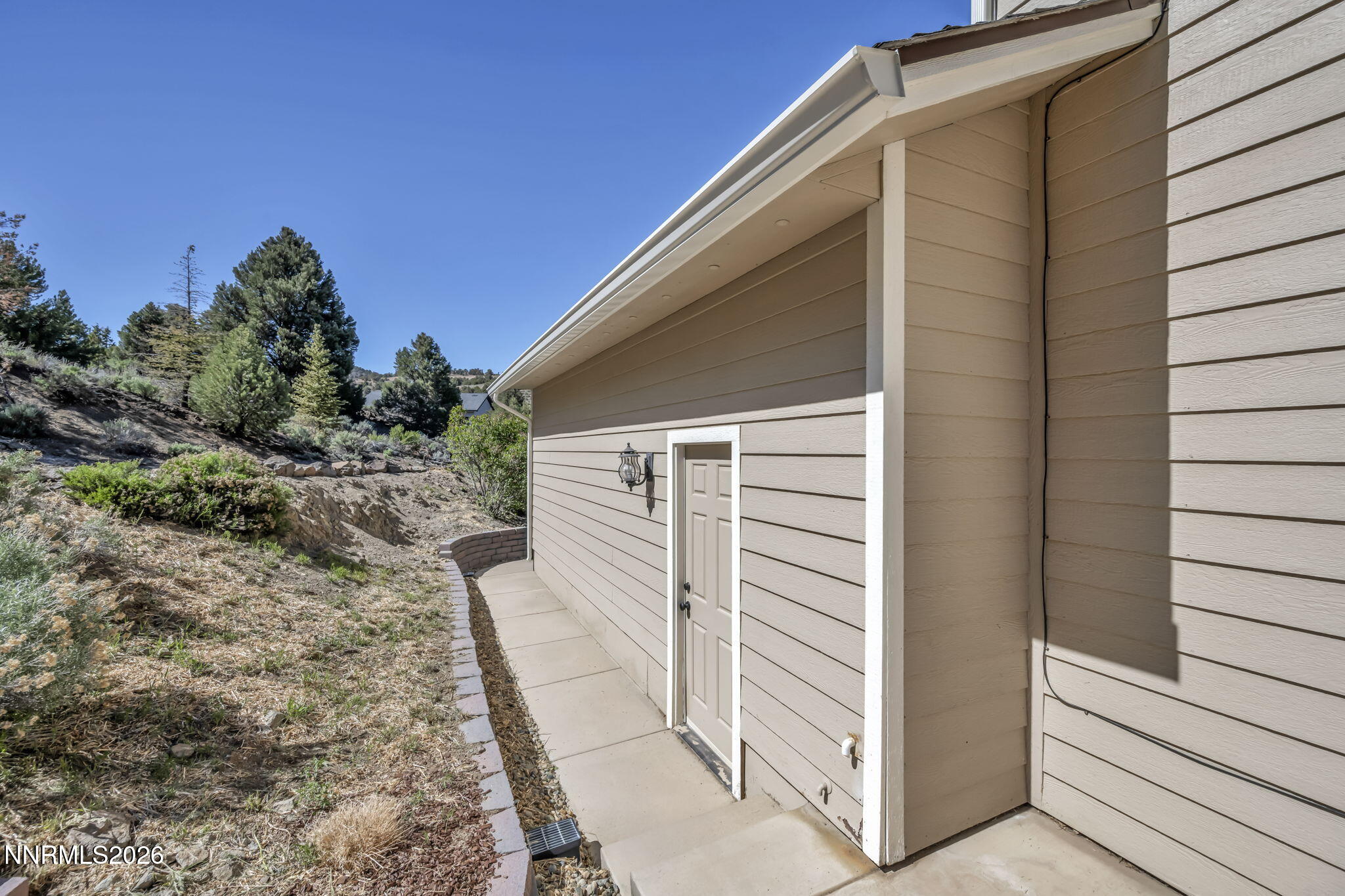 2569 Cartwright Road Reno, NV 89521 - Photo 39 of 94 14-web-or-mls-2569-cartwright-rd