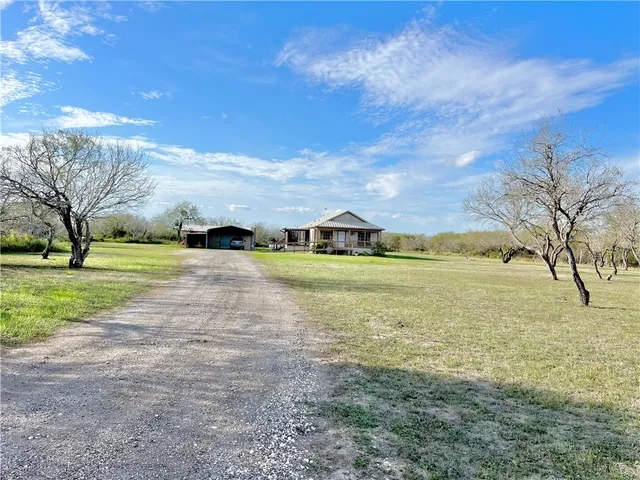 $449,000 | 153 Boenig Road, Woodsboro, TX 78393