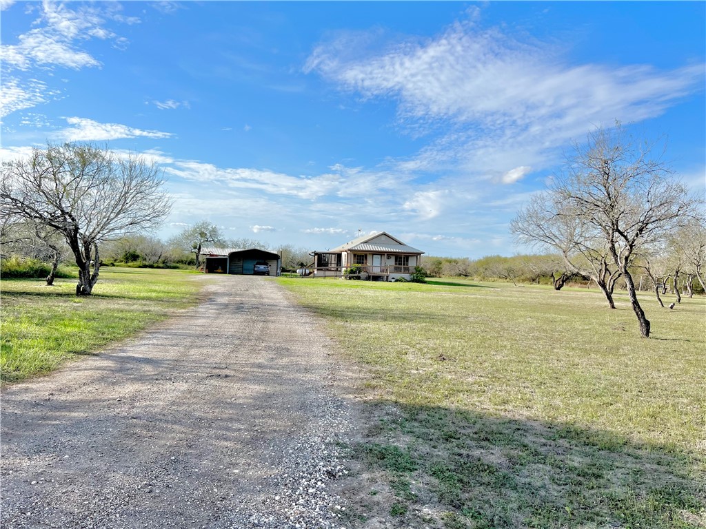 153 Boenig Road Woodsboro, TX 78393 - Photo 4 of 25