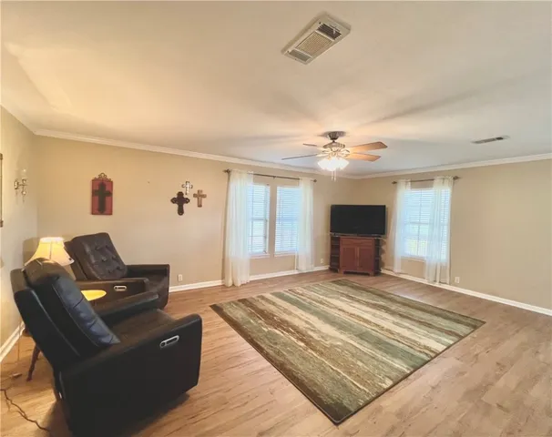 $449,000 | 153 Boenig Road, Woodsboro, TX 78393