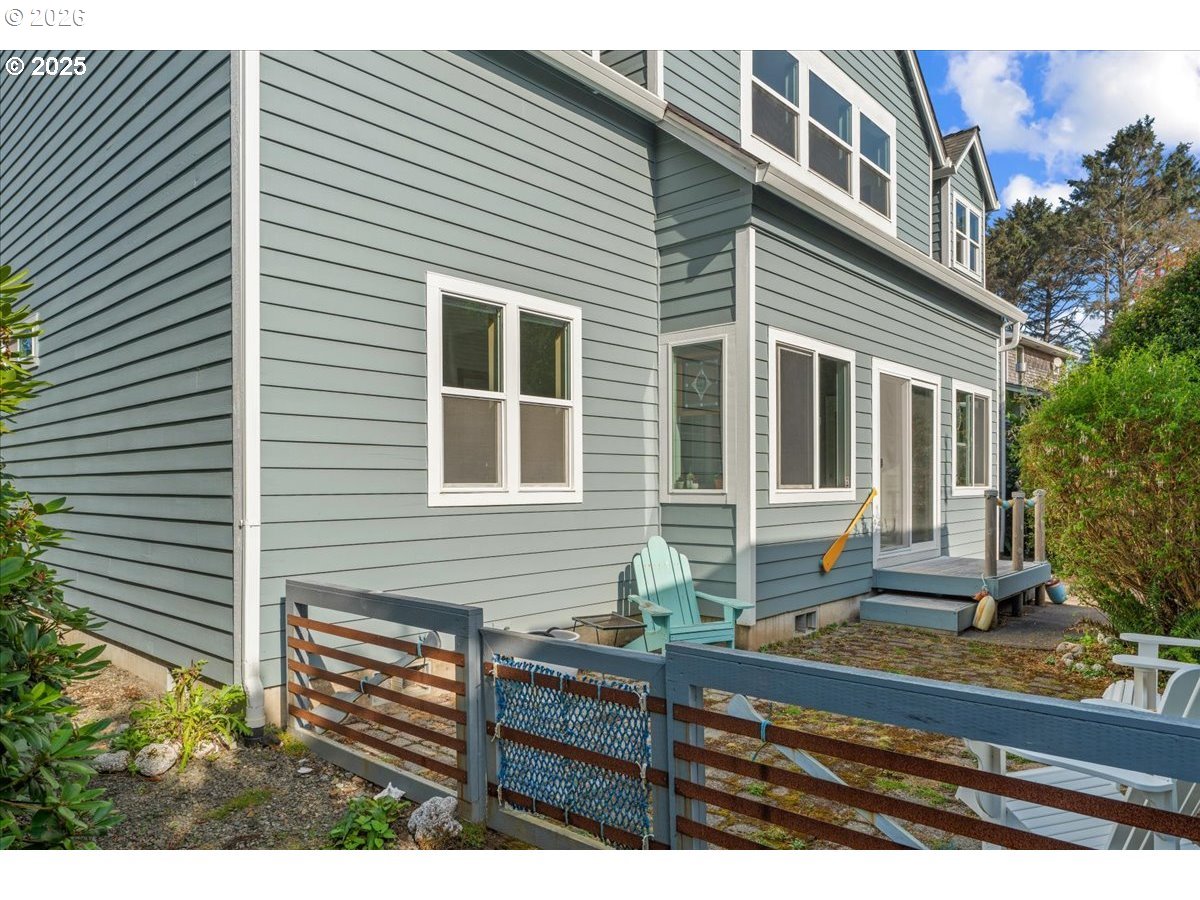 49455 Proposal Rock Loop Neskowin, OR 97149 - Photo 9 of 48