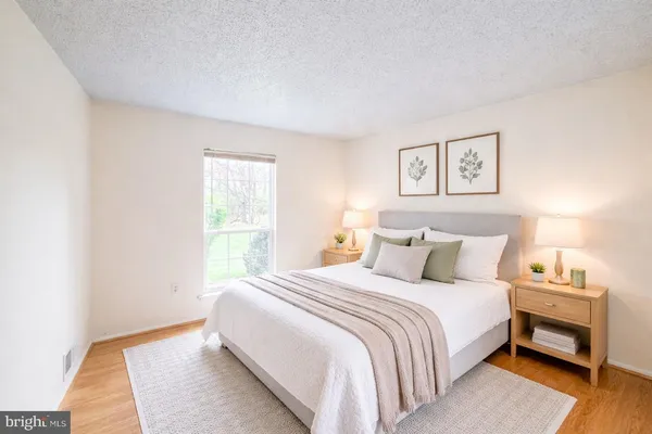 $2,150 | 15 Fisher Drive, Franklin Park, NJ 08823
