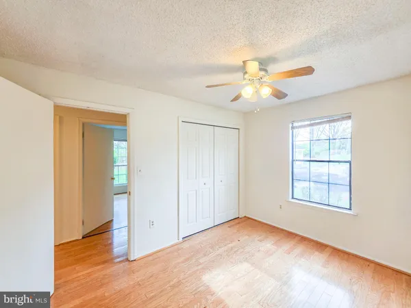 $2,150 | 15 Fisher Drive, Franklin Park, NJ 08823