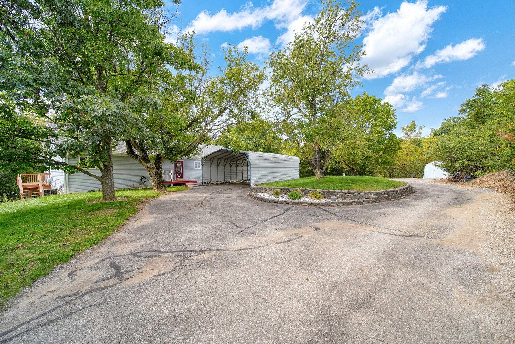11250 Sharon Valley Road Brooklyn, MI 49230 - Photo 5 of 76 3-web-or-mls-DSC02089_HDR