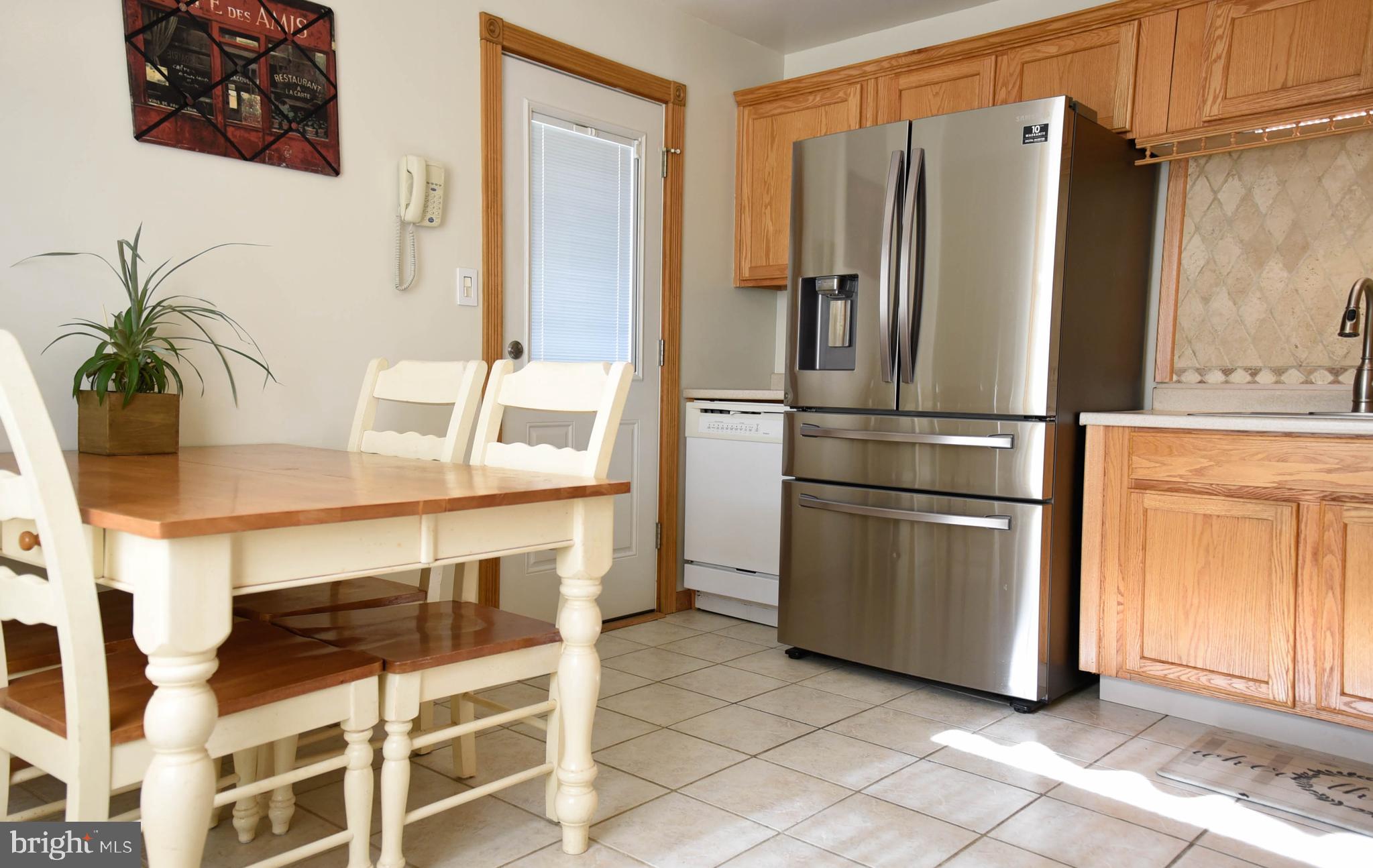 341 Walgrove Road Reisterstown, MD 21136 - Photo 3 of 20 Gallery Image 3