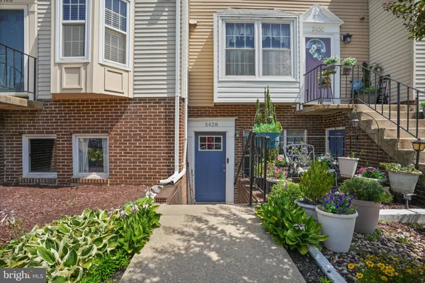 $325,000 | 3428 Bruton Parish Way, Unit 172, Silver Spring, MD 20904