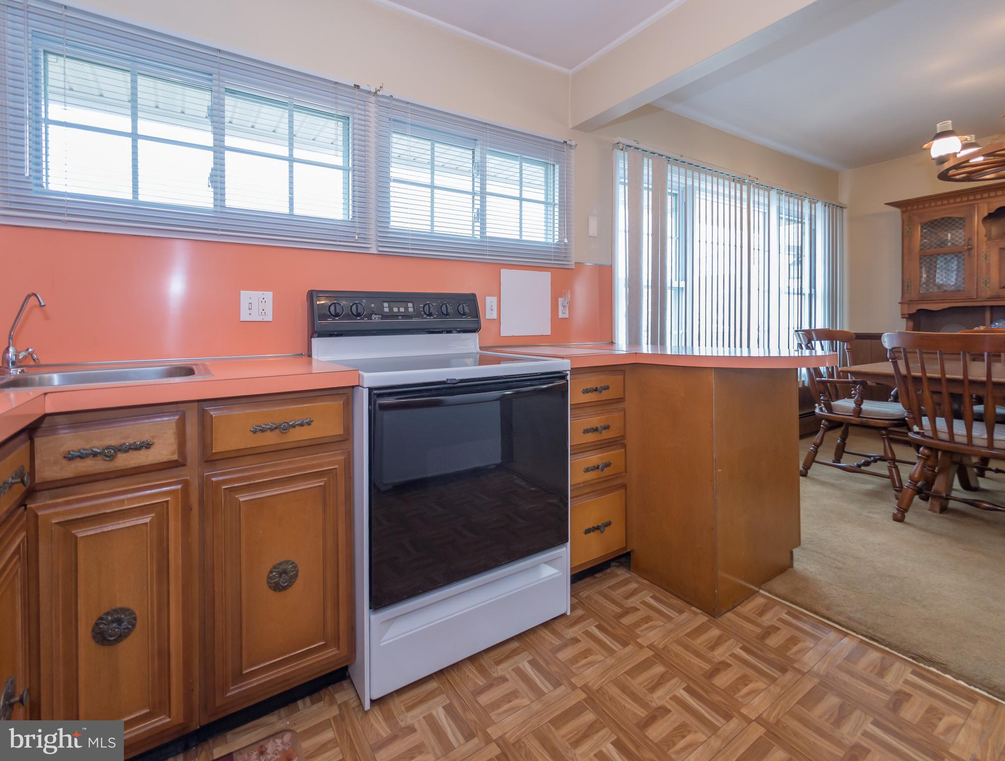 66 Wildflower Road Levittown, PA 19057 - Photo 11 of 42 Gallery Image 11