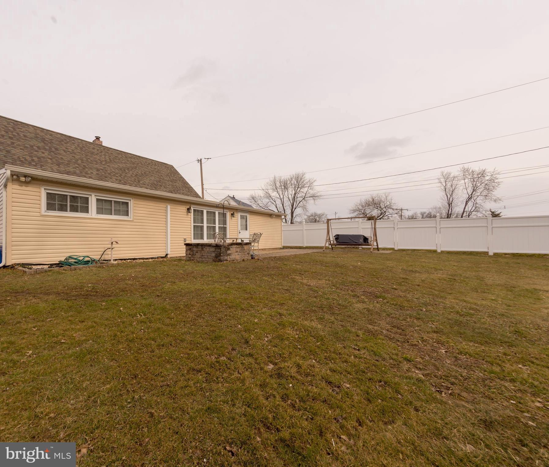 66 Wildflower Road Levittown, PA 19057 - Photo 40 of 42 Gallery Image 40
