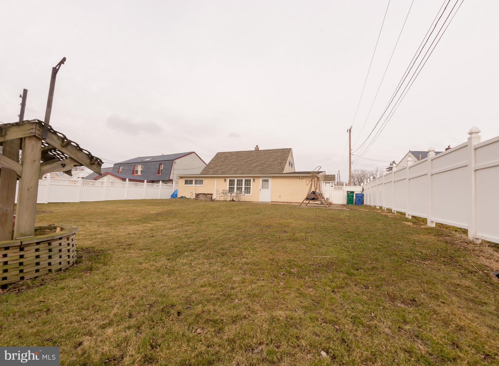 66 Wildflower Road Levittown, PA 19057 - Photo 41 of 42 Gallery Image 41