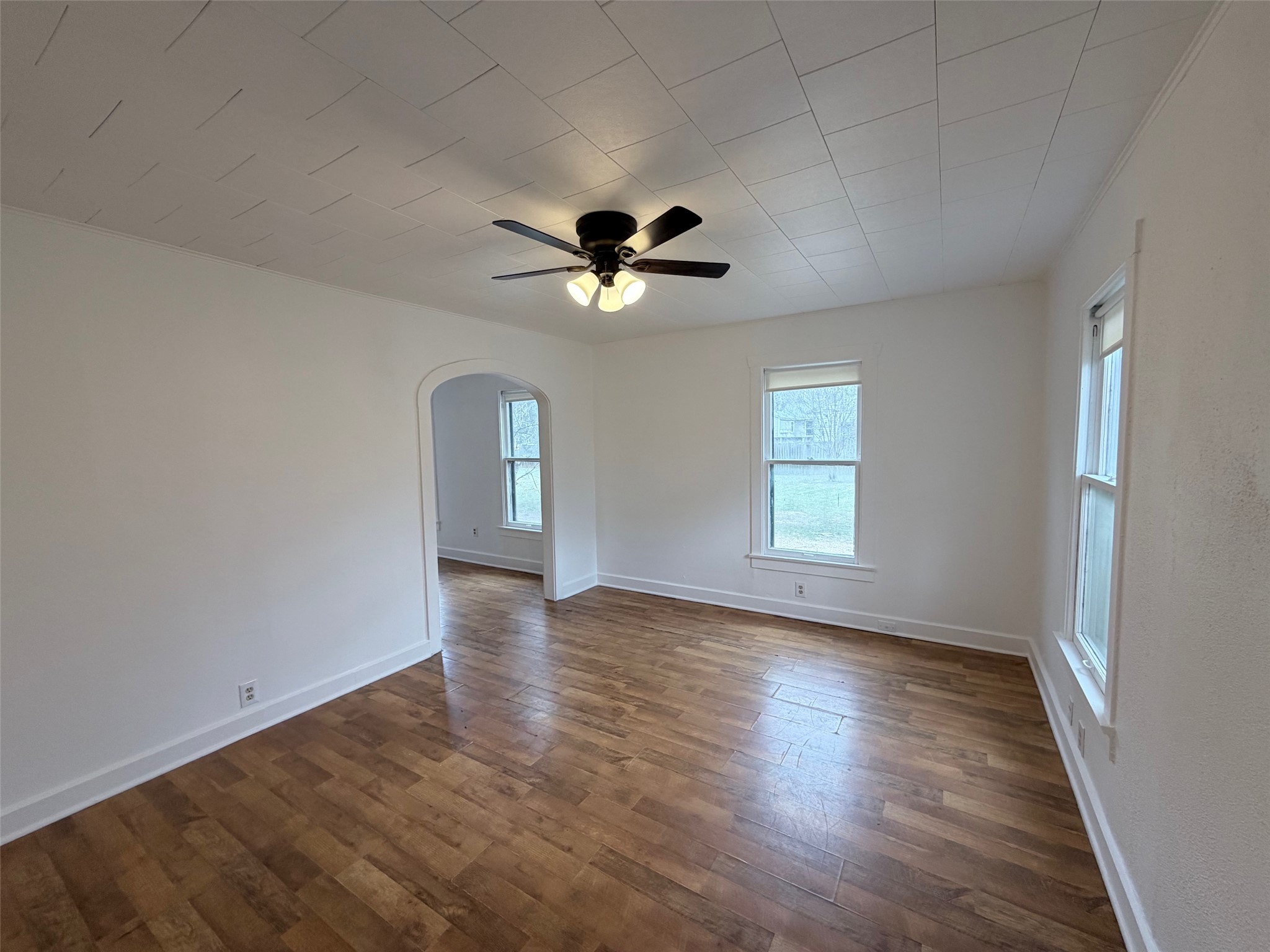 1604 Main Street Bastrop, TX 78602 - Photo 3 of 23