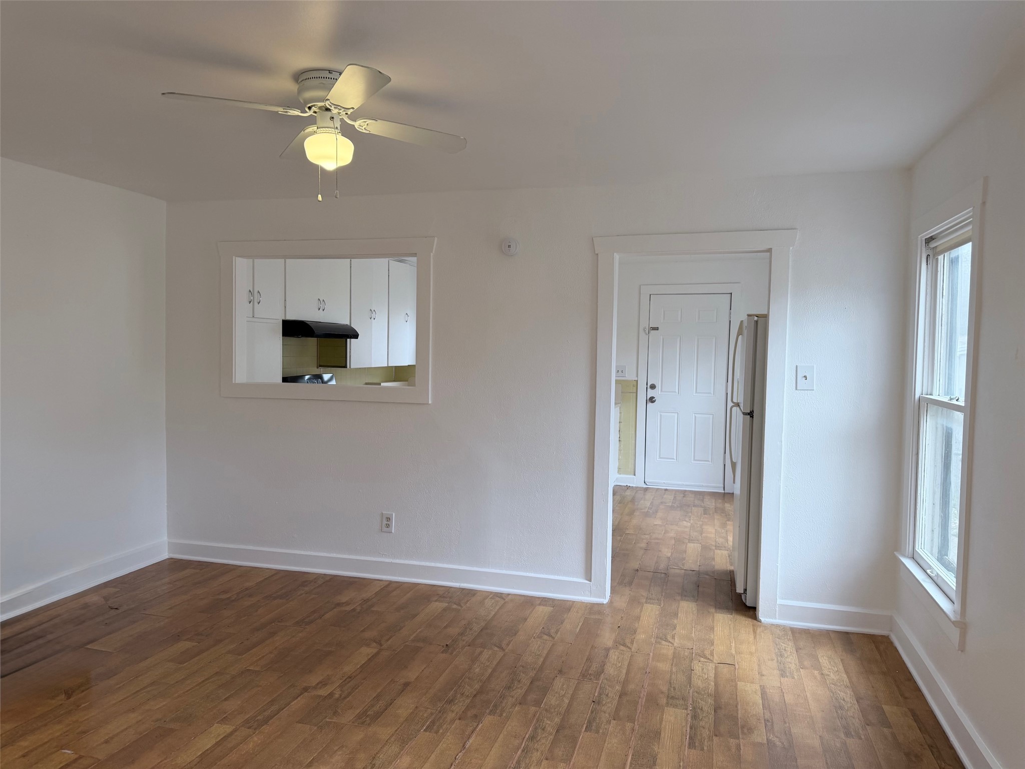 1604 Main Street Bastrop, TX 78602 - Photo 5 of 23