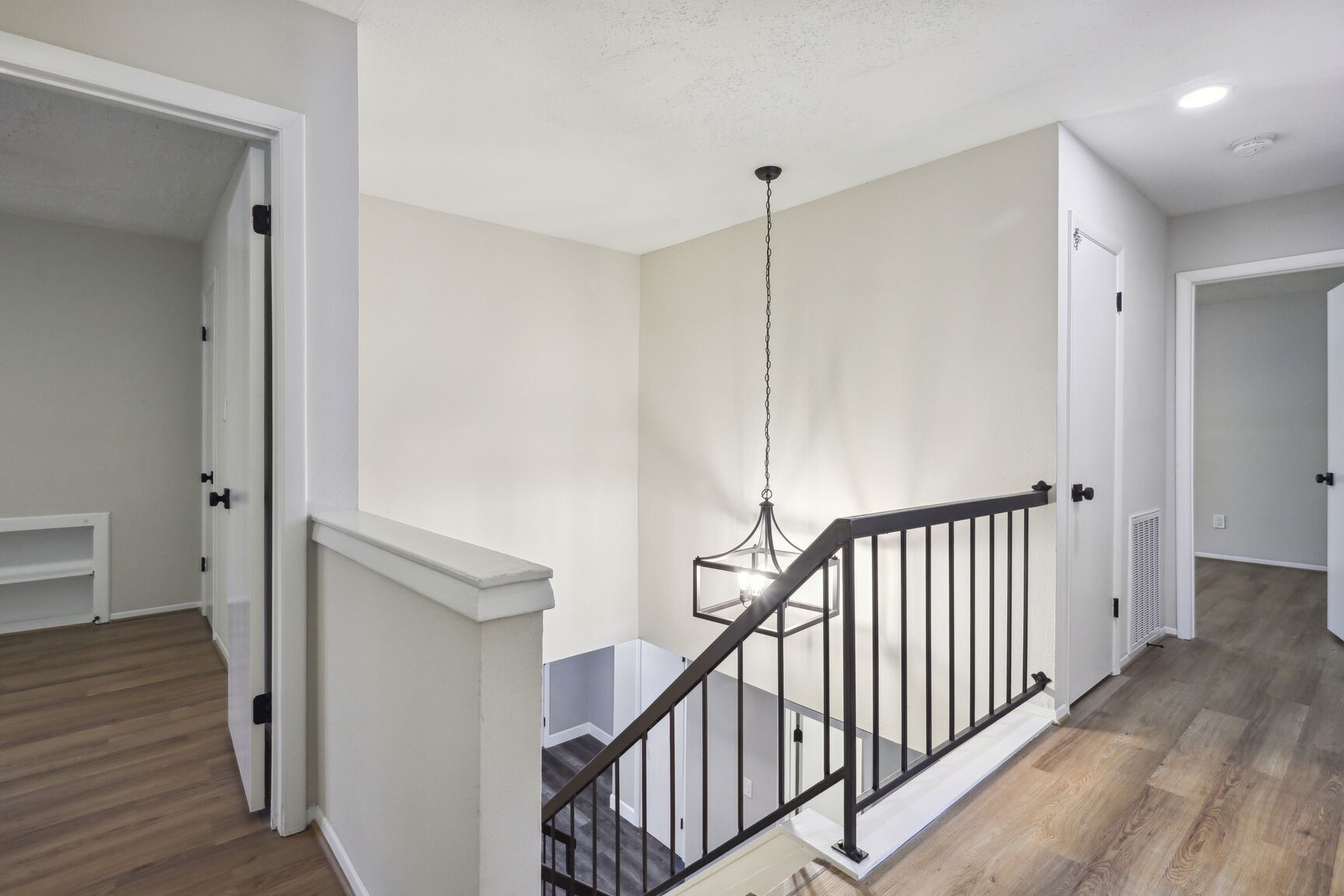 68 Yewleaf Road Spring, TX 77381 - Photo 19 of 25 hallway