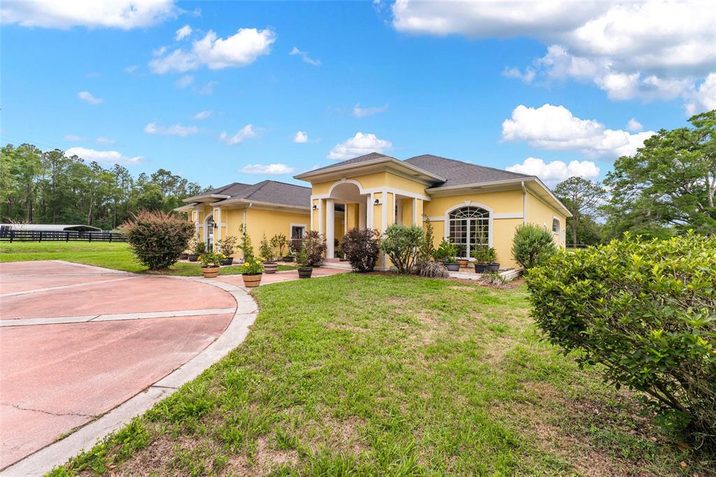 15510 Southwest 149 Place Archer, FL 32618 - Photo 2 of 76