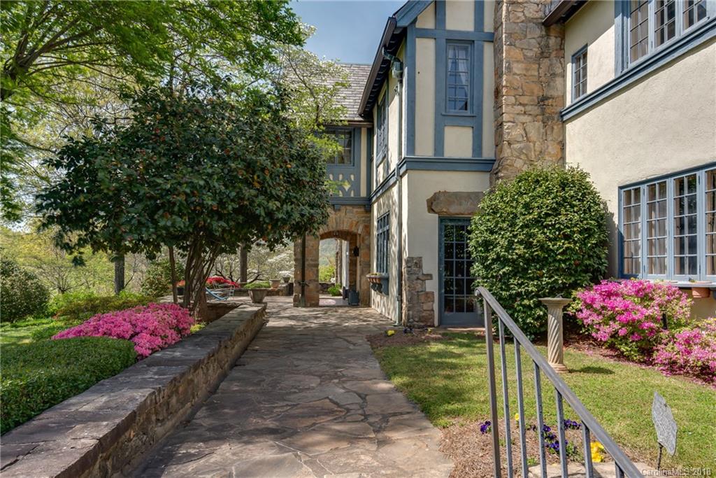 80 Country Club Road Tryon, NC 28782 - Photo 4 of 24