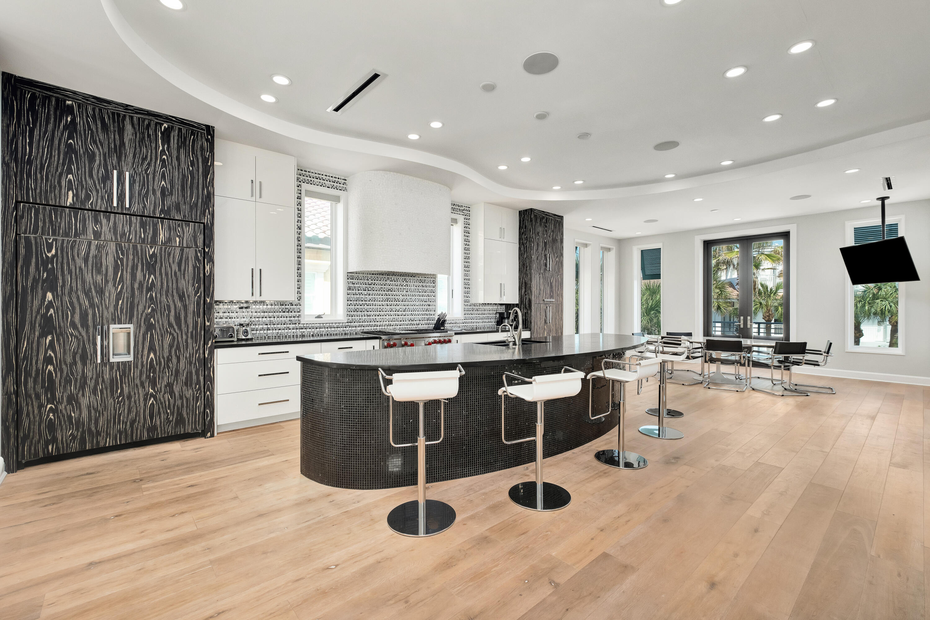 4662 Destiny Way Destin, FL 32541 - Photo 23 of 67 Kitchen