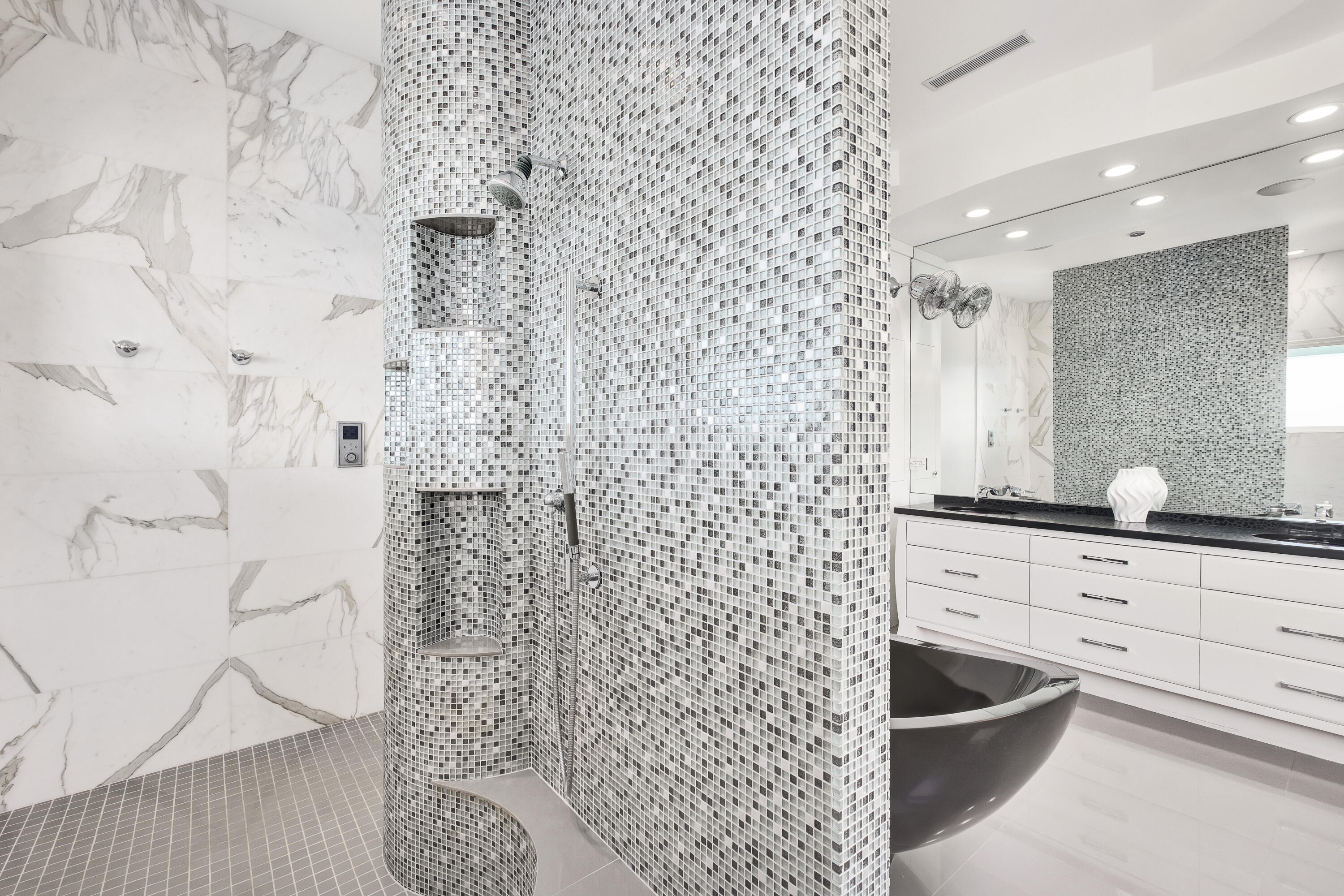 4662 Destiny Way Destin, FL 32541 - Photo 39 of 67 a bathroom with a shower and a sink