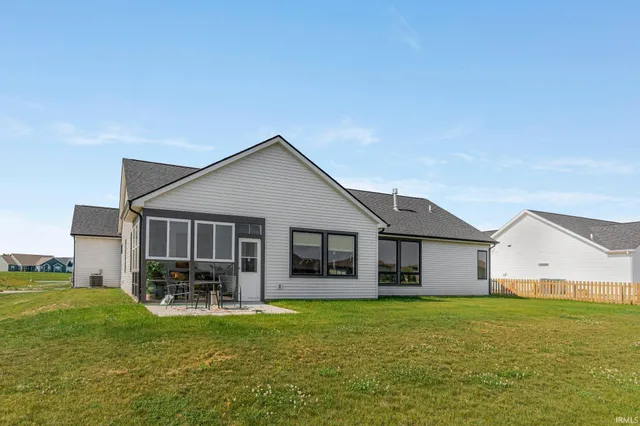 $429,900 | 12116 Fazio Drive, Fort Wayne, IN 46818