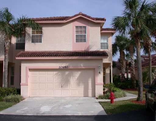 20950 Vía Jasmine, Unit 4 Boca Raton, FL 33428 - Photo 4 of 15 Additional Photo