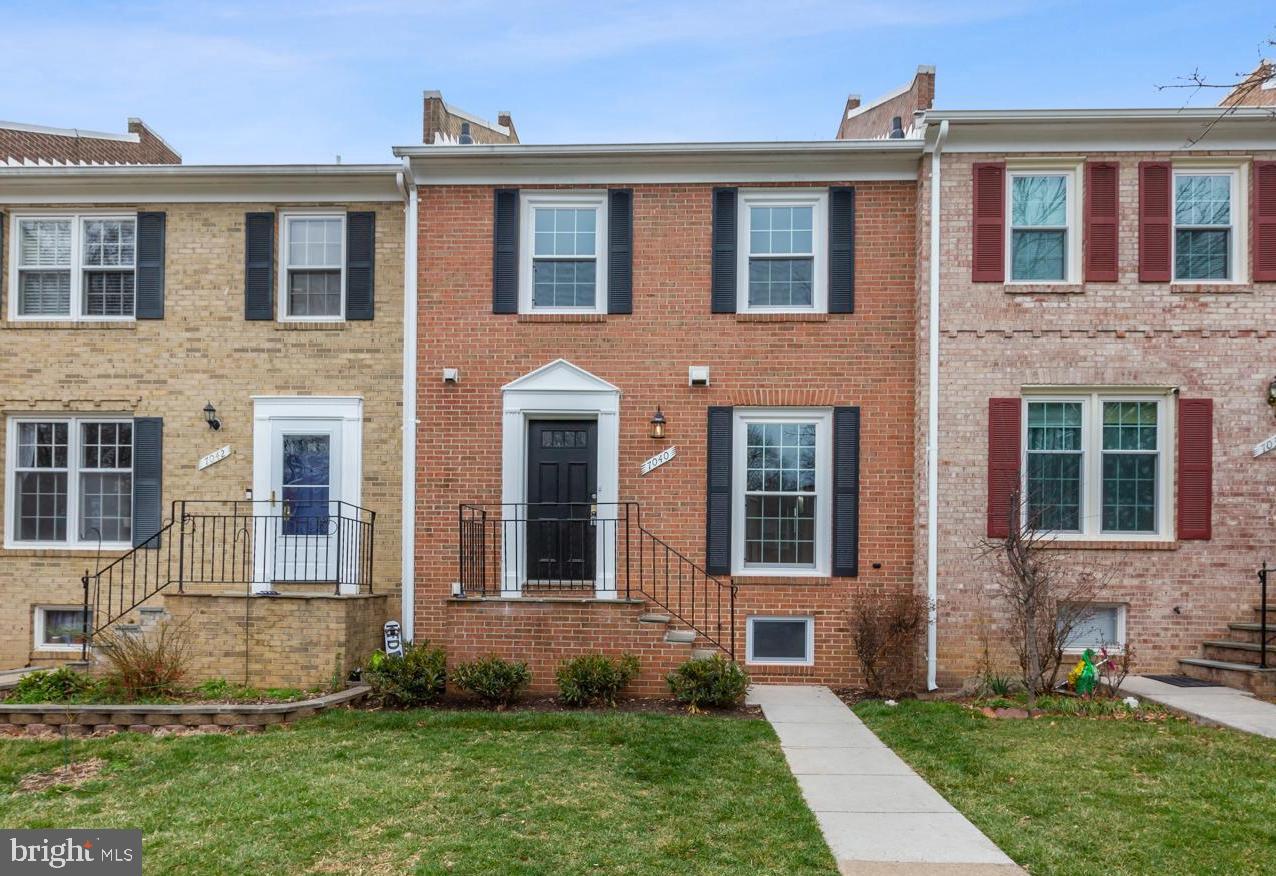 7040 Leebrad Street Springfield, VA 22151 - Photo 1 of 39 Gallery Image 1