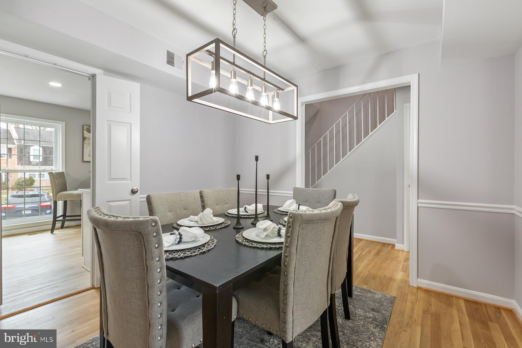 7040 Leebrad Street Springfield, VA 22151 - Photo 10 of 39 New Light Fixture