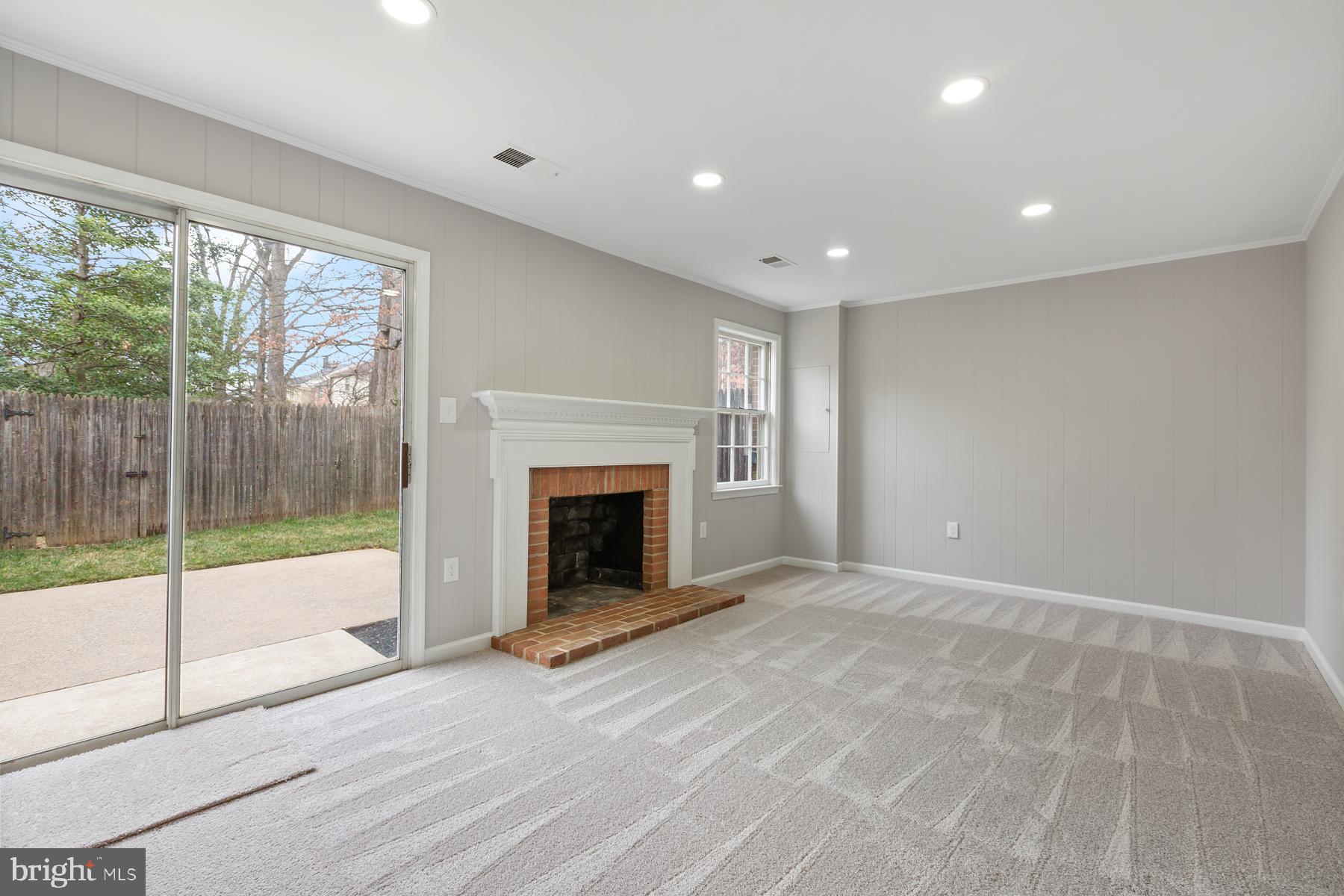 7040 Leebrad Street Springfield, VA 22151 - Photo 32 of 39 Walk-out to your private outdoor space