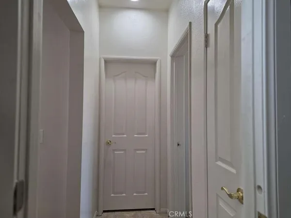 $2,100 | 13202 Ruby Court, Eastvale, CA 92880