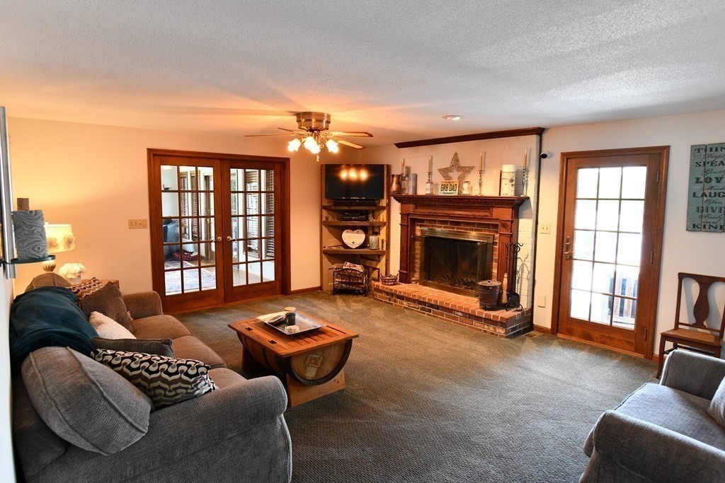 949 Glendale Road Wilbraham, MA 01095 - Photo 11 of 41 Gallery Image 11