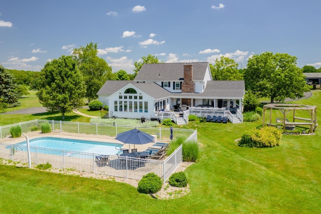 949 Glendale Road Wilbraham, MA 01095 - Photo 3 of 41 Gallery Image 3