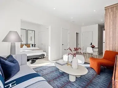 $2,195 | 87 Oxford Street, Unit 404, Lynn, MA 01901