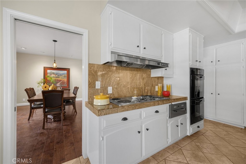 1301 Fox Drive Fullerton, CA 92835 - Photo 17 of 43