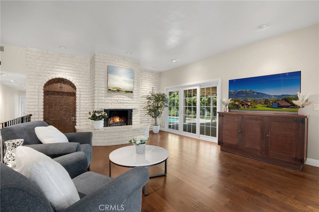 1301 Fox Drive Fullerton, CA 92835 - Photo 10 of 43