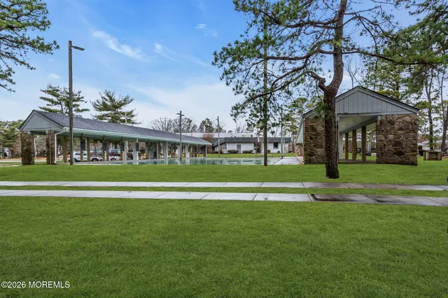 $425,000 | 21 A Buckingham Drive North, Manchester Township, NJ 08759