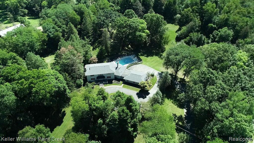 4079 Orion Road Rochester, MI 48306 - Photo 37 of 44