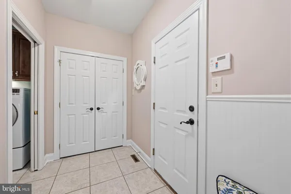 $1,000,000 | 414 Ice Harvest Drive, Mountain Top, PA 18707