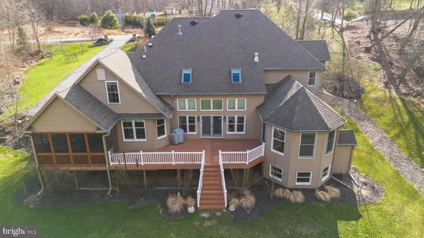 $1,000,000 | 414 Ice Harvest Drive, Mountain Top, PA 18707
