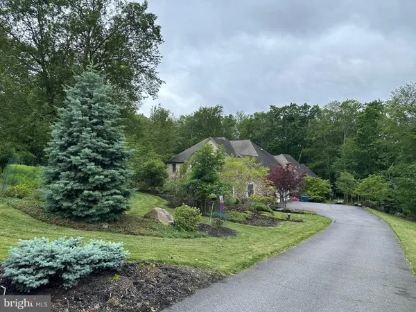 $1,000,000 | 414 Ice Harvest Drive, Mountain Top, PA 18707