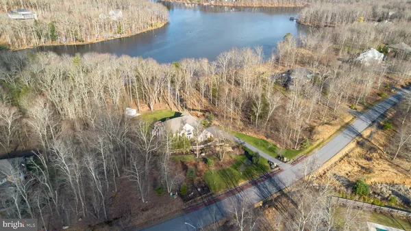 $1,000,000 | 414 Ice Harvest Drive, Mountain Top, PA 18707