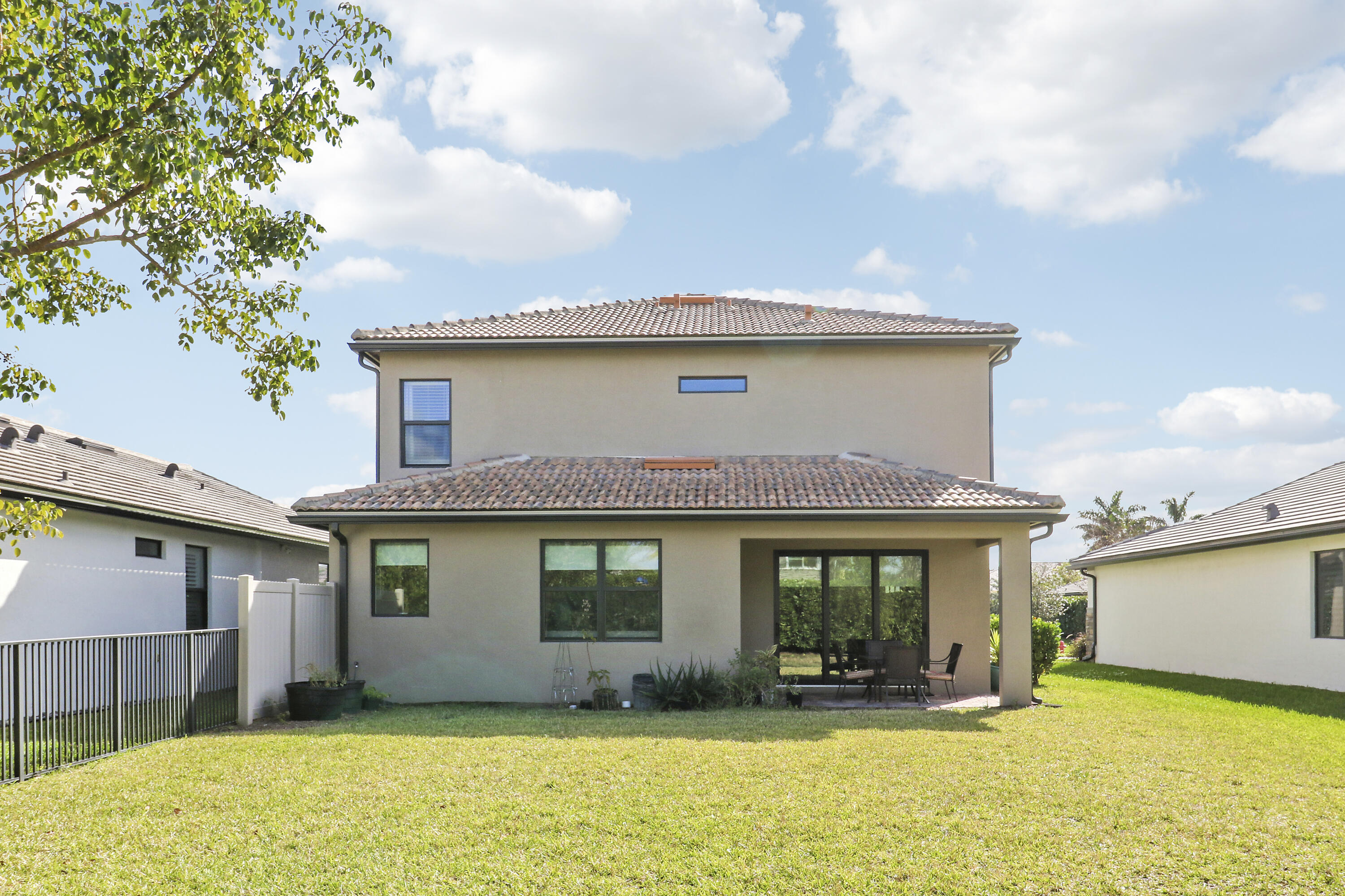 4795 Chantilly Road Wellington, FL 33467 - Photo 29 of 33 Backyard