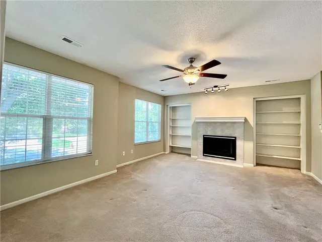 $169,900 | 311 East Hansen Court, Unit 73, Independence, MO 64055