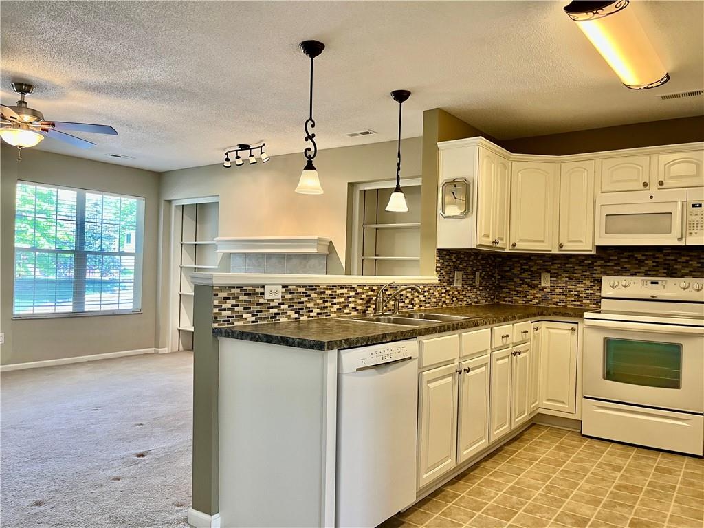 311 East Hansen Court, Unit 73 Independence, MO 64055 - Photo 17 of 33