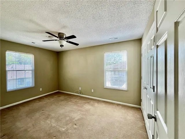 $169,900 | 311 East Hansen Court, Unit 73, Independence, MO 64055