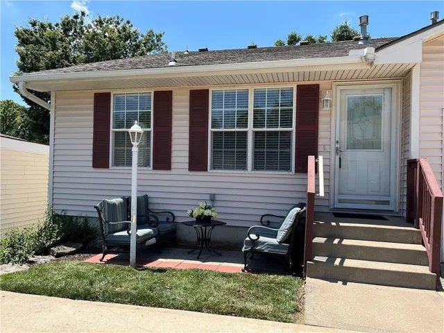 $169,900 | 311 East Hansen Court, Unit 73, Independence, MO 64055