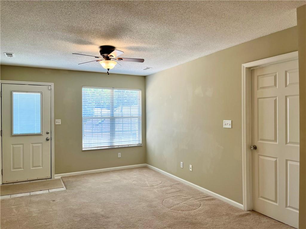 311 East Hansen Court, Unit 73 Independence, MO 64055 - Photo 4 of 33